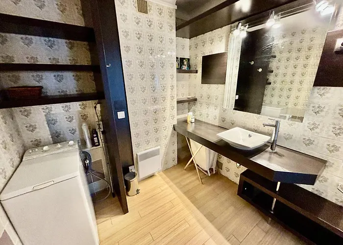 Unique Face Au Lavandou - Fr-1-816-16